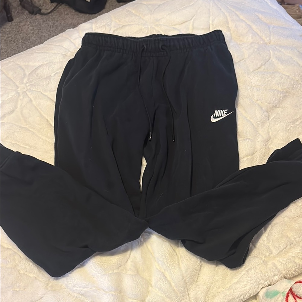 Nike Women’s Black Jogger Pants